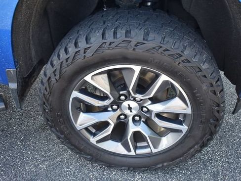 Certified 2022 Chevrolet Silverado 1500 RST w/ All Star Edition Plus AWD/4WD image 11