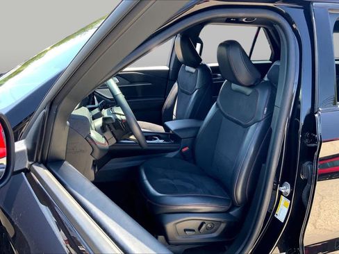 Used 2025 Ford Explorer ST w/ Sun And Sound Package RWD image 7