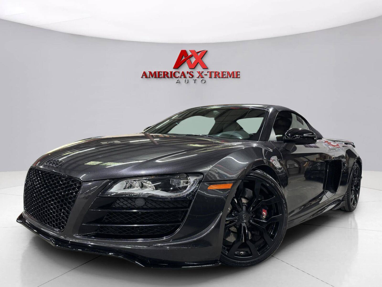 Used 2011 Audi R8 V10 AWD/4WD image 1
