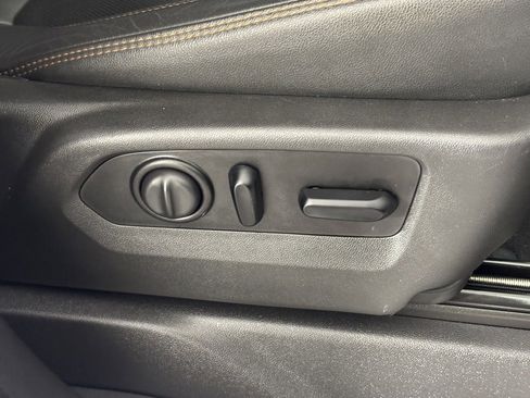 Used 2021 GMC Sierra 1500 AT4 image 34