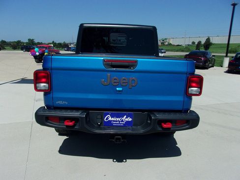 Used 2021 Jeep Gladiator Rubicon image 4