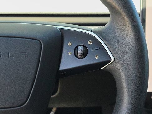 Used 2025 Tesla Model 3 Long Range RWD image 24