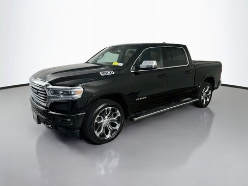 Used 2023 RAM 1500 Limited w/ Body Color Bumper Group AWD/4WD image 3