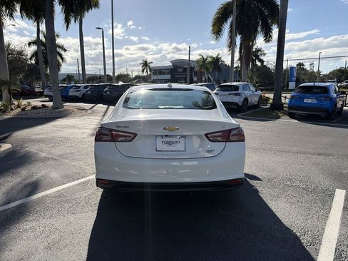 Used 2022 Chevrolet Malibu LT image 7