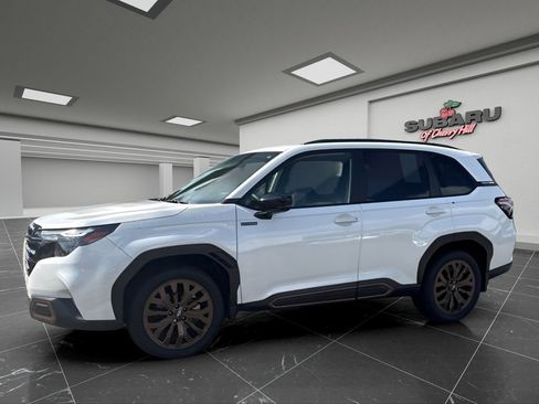 Certified 2025 Subaru Forester Sport AWD/4WD image 9