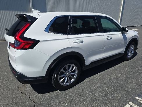 Used 2024 Honda CR-V EX-L image 8