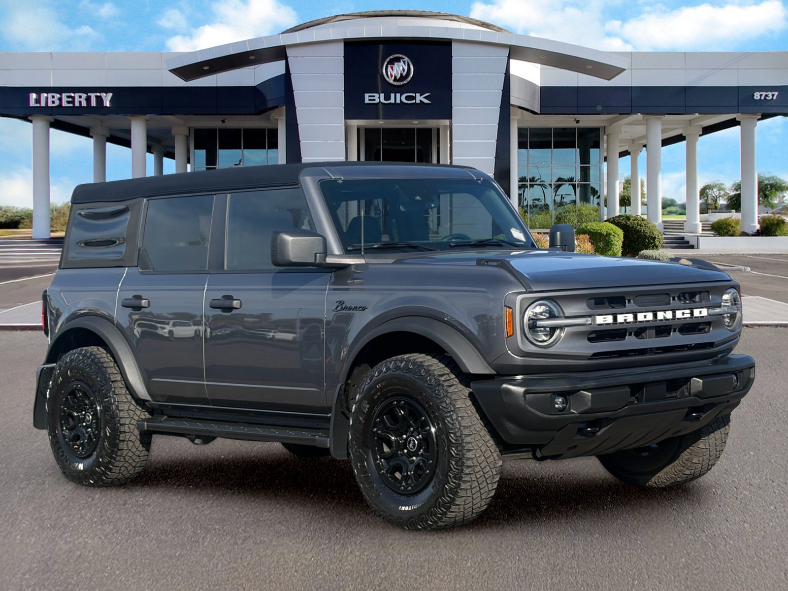 Used 2024 Ford Bronco Big Bend AWD/4WD image 2