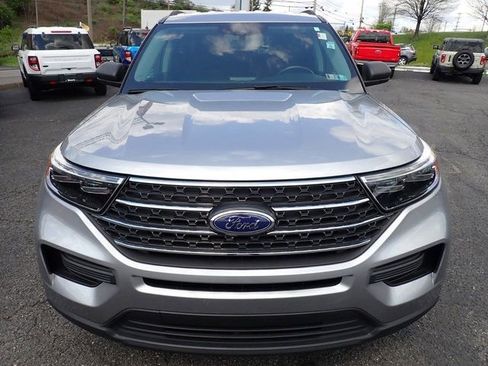 Used 2022 Ford Explorer XLT AWD/4WD image 12