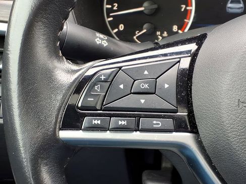 Used 2023 Nissan Altima 2.5 SV w/ SV Premium Package image 22