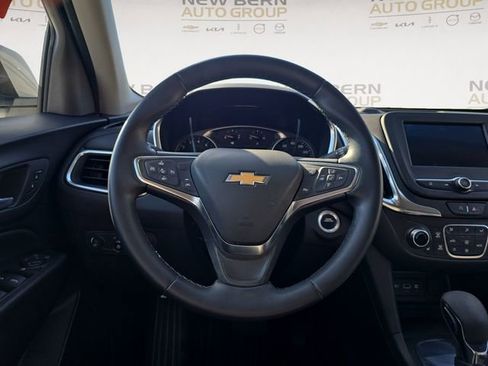 Used 2024 Chevrolet Equinox LT image 12