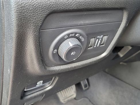 Used 2021 Jeep Grand Cherokee L Limited image 18