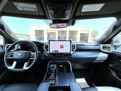 Used 2024 Toyota Tundra Platinum AWD/4WD image 15