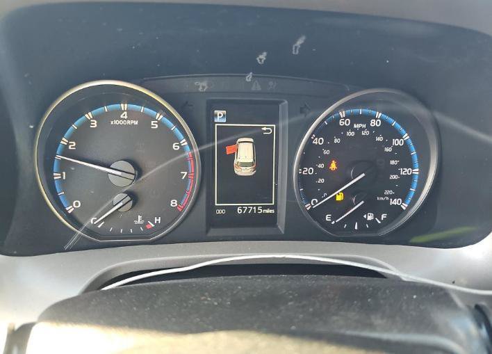 Used 2018 Toyota RAV4 XLE FWD image 10