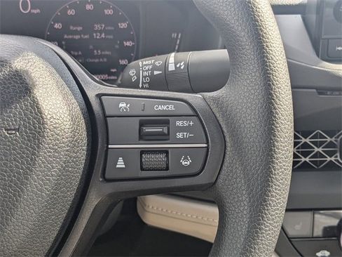 New 2025 Honda Accord SE image 24