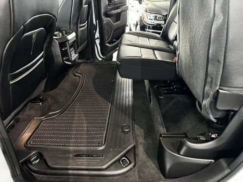 Used 2023 RAM 1500 Limited AWD/4WD image 23