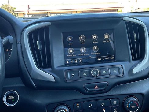 Used 2018 GMC Terrain SLE FWD image 17