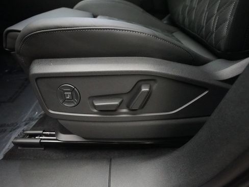 New 2026 Audi SQ5 Premium Plus AWD/4WD image 30
