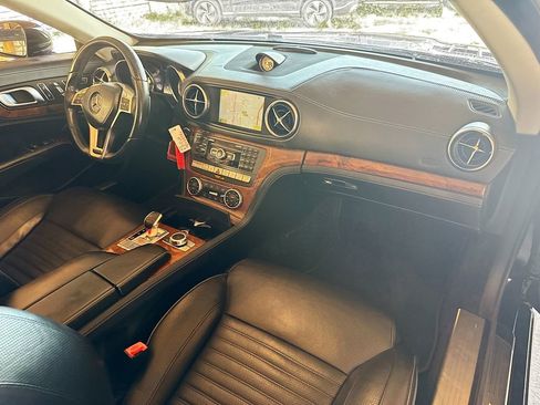 Used 2013 Mercedes-Benz SL 550 SL 550 w/ Premium Pkg image 29