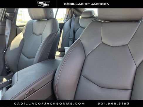 Used 2025 Cadillac CT5 V RWD image 14