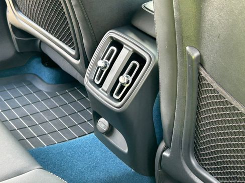 Used 2023 Volvo C40 P8 Recharge Plus image 48