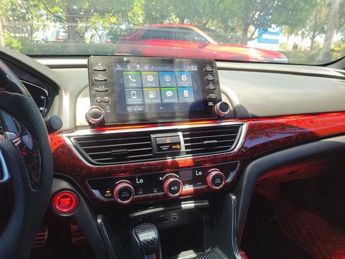 Used 2022 Honda Accord Sport image 22