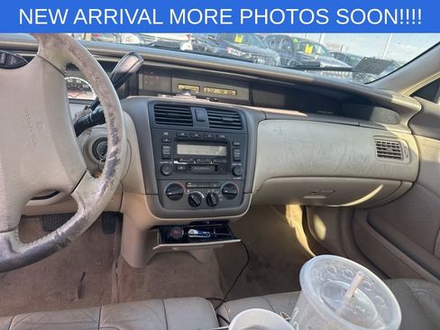 Used 2001 Toyota Avalon XLS FWD image 14