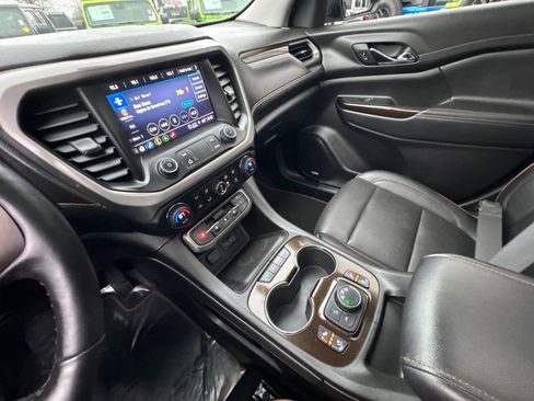 Used 2023 GMC Acadia AT4 w/ Technology Package image 26