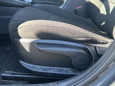 Used 2019 Kia Forte LXS image 9