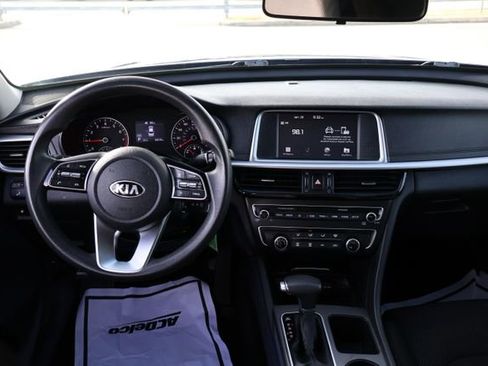 Used 2019 Kia Optima LX image 11