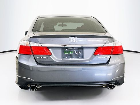 Used 2015 Honda Accord Sport image 7