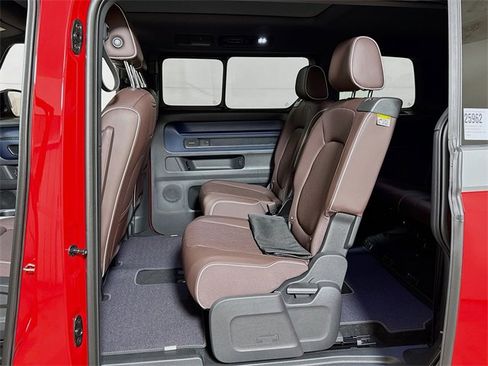 New 2025 Volkswagen ID. Buzz Pro S Plus image 13