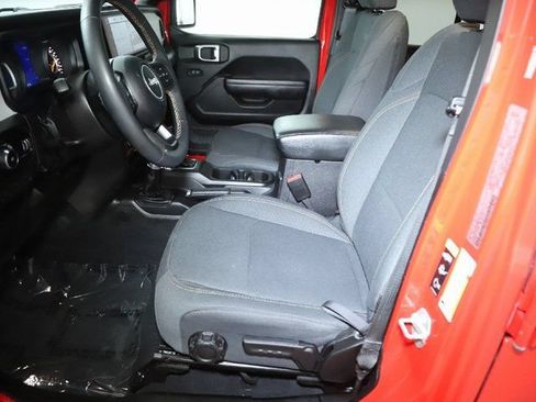 Used 2024 Jeep Wrangler Unlimited Sport AWD/4WD image 23