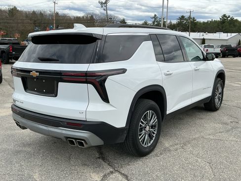 Certified 2024 Chevrolet Traverse LT AWD/4WD image 5