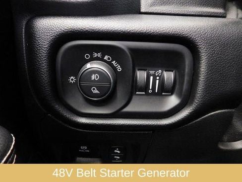 Used 2022 RAM 1500 Laramie w/ Off Road Group image 47