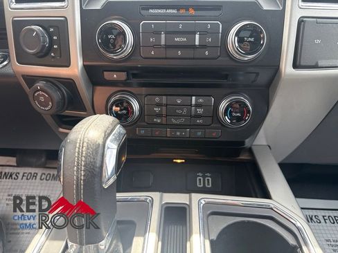 Used 2016 Ford F150 Lariat w/ Equipment Group 502A Luxury AWD/4WD image 24