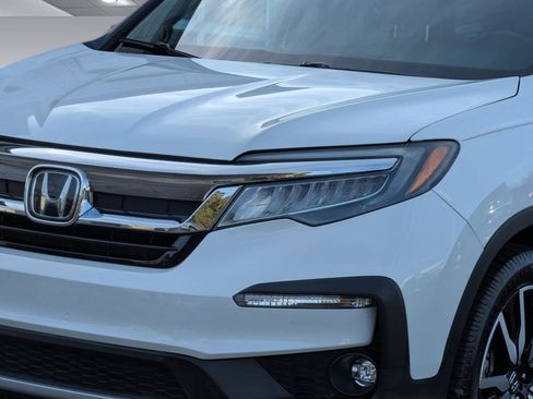 Used 2020 Honda Pilot Touring image 11