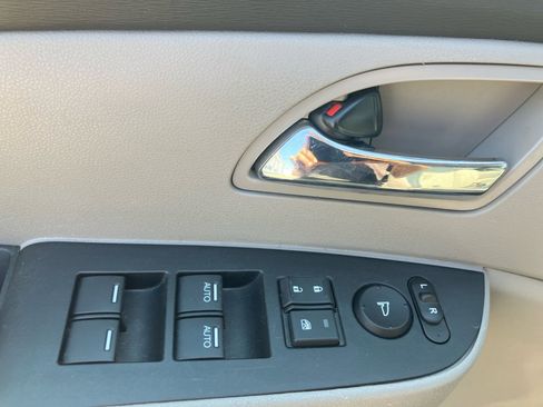 Used 2015 Honda Odyssey EX-L image 36