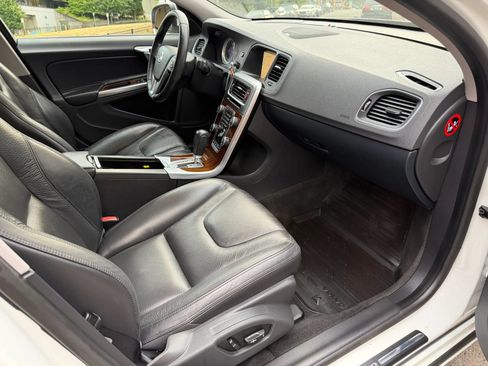 Used 2012 Volvo S60 T6 AWD/4WD image 32