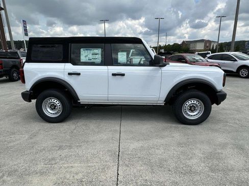 New 2025 Ford Bronco 4-Door AWD/4WD image 8