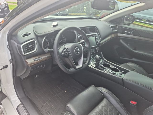 Used 2017 Nissan Maxima Platinum FWD image 10