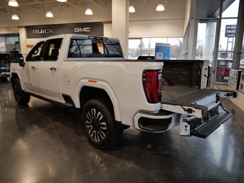 New 2026 GMC Sierra 3500 Denali Ultimate image 2