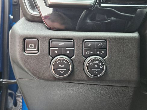 Used 2022 Chevrolet Silverado 1500 RST w/ RST All Star Premium Package AWD/4WD image 19