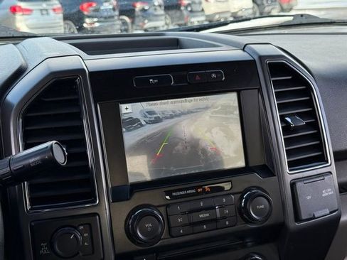 Certified 2018 Ford F150 XLT w/ Equipment Group 302A Luxury image 4