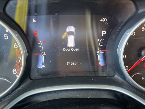 Used 2018 Jeep Compass Limited w/ Safe & Security Group image 8