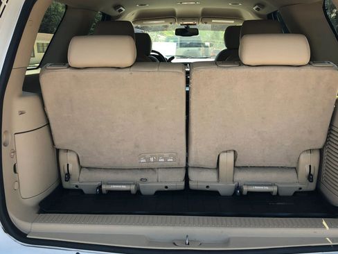 Used 2012 Chevrolet Tahoe LT RWD image 14