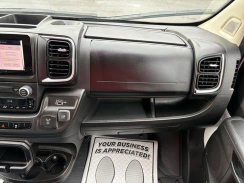 Used 2024 RAM ProMaster 2500 w/ Quick Order Package 22G SLT FWD image 22