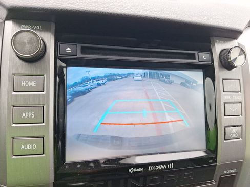 Used 2017 Toyota Tundra SR5 w/ SR5 Upgrade Package image 28