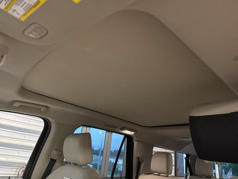Used 2018 Ford Expedition Max Platinum AWD/4WD image 13