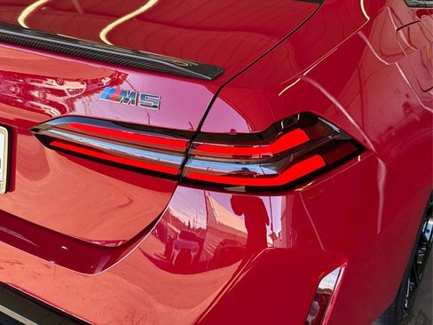 New 2026 BMW M5 w/ Carbon Package AWD/4WD image 17