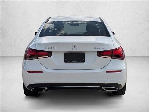 Used 2019 Mercedes-Benz A 220 4MATIC image 7